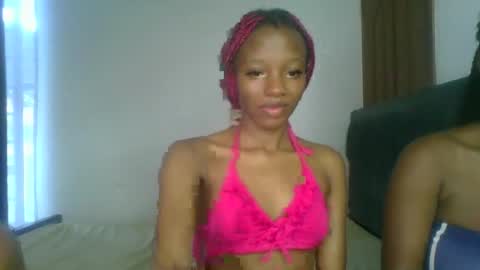 Snapshot of heilybunny chatting on April 2026 09:15:01 AM heilybunny online show from April 2026 09:15:01 AM