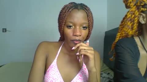 Snapshot of heilybunny chatting on May 2026 10:18:02 PM heilybunny online show from May 2026 10:18:02 PM