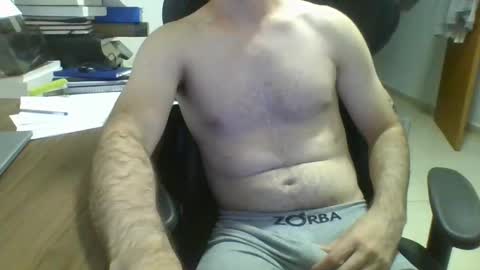 heitorcp1 online show from February 2025 05:09:01 AM