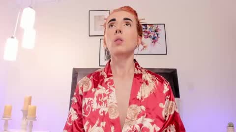 Helen  online show from January 2025 01:43:01 PM