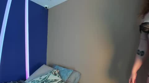 helena online show from September 2025 10:24:01 PM