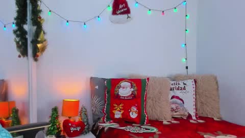 Helena Santos  online show from December 2025 11:06:02 AM