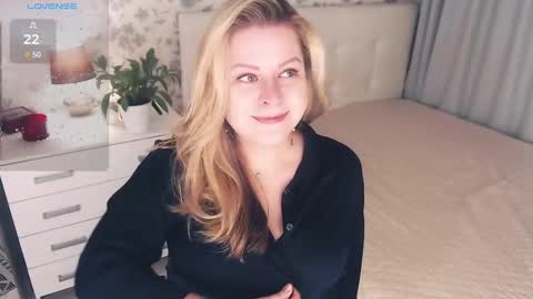 Helena Bonham online show from February 2025 04:25:01 AM