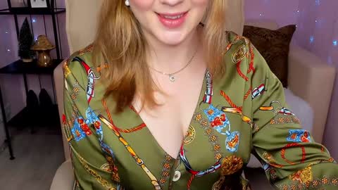 Snapshot of helens_lov chatting on January 2025 02:15:01 AM Helen online show from January 2025 02:15:01 AM