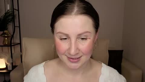 Snapshot of helens_lov chatting on May 2026 09:05:02 AM Helen online show from May 2026 09:05:02 AM