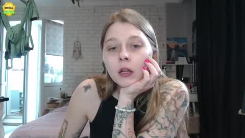 Snapshot of helenundersin chatting on April 2026 12:50:01 PM Helen online show from April 2026 12:50:01 PM