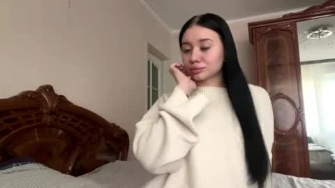 lilian online show from April 2026 02:33:01 AM