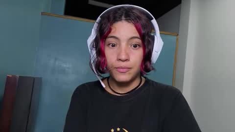 Helia Transfem and Amy online show from September 2025 05:22:02 AM