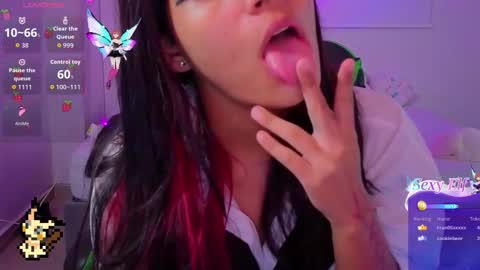 Helia Transfem and Amy online show from March 2026 04:31:01 AM