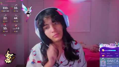 Helia Transfem and Amy online show from March 2026 05:57:01 AM