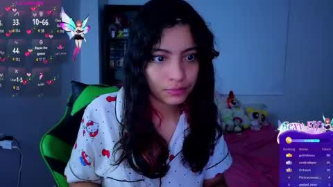 Snapshot of helia_n_amy chatting on May 2026 02:09:02 AM Helia Transfem and Amy online show from May 2026 02:09:02 AM