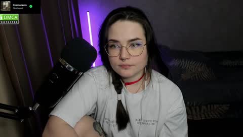 Red online show from December 2024 08:25:02 PM