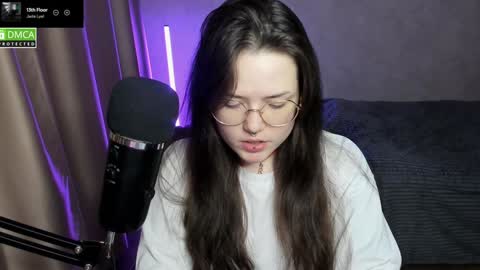 Red online show from January 2025 09:55:02 PM