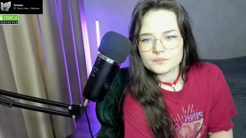 Red online show from March 2025 11:22:02 PM