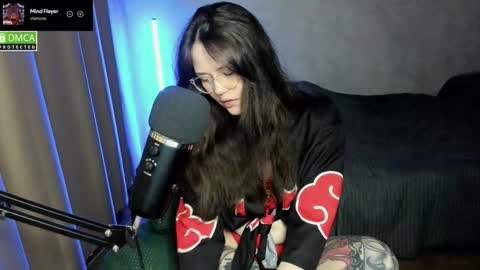 Red online show from September 2025 06:56:02 PM