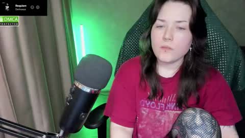 Red online show from February 2026 08:20:01 PM