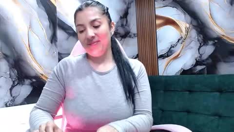 Hellen.  online show from May 2026 11:07:01 AM