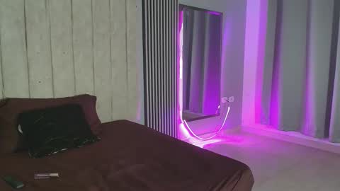 hellen_rice online show from October 2025 05:27:02 AM