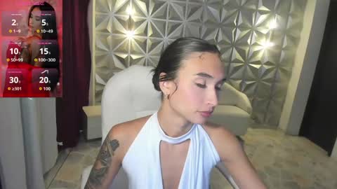 Snapshot of hellen_tease chatting on June 2026 12:40:02 PM Hellen online show from June 2026 12:40:02 PM
