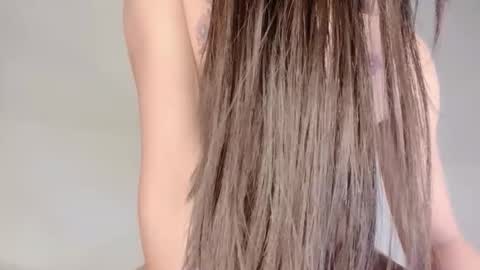 hello_mie online show from March 2026 03:50:01 PM