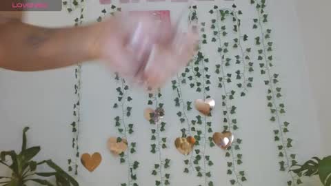 hellokitty_valery1 online show from April 2026 12:25:02 AM