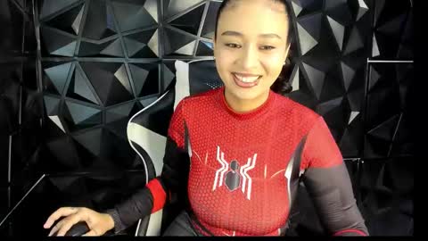 heluehorny13 online show from October 2025 04:07:02 AM