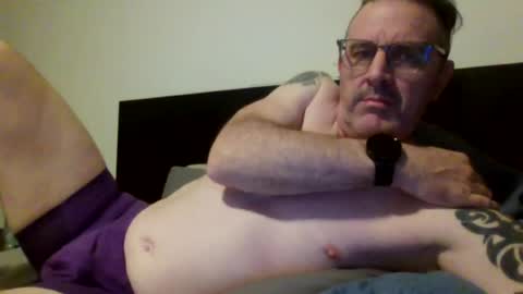 hempie1973 online show from June 2026 01:50:01 PM