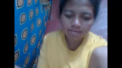 Snapshot of henitsaldy chatting on October 2025 05:55:02 PM henitsaldy online show from October 2025 05:55:02 PM