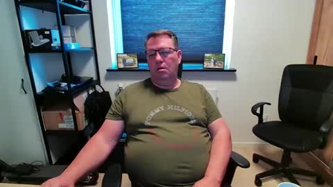 henrikrp1971 online show from April 2026 10:08:02 AM