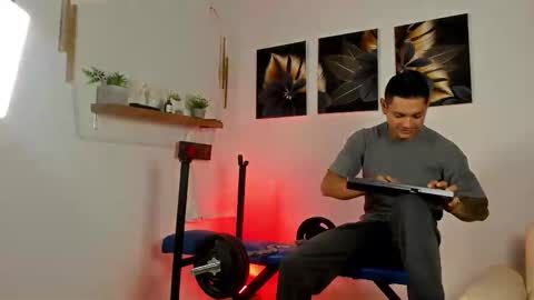 henrydouglas online show from April 2026 05:43:02 PM