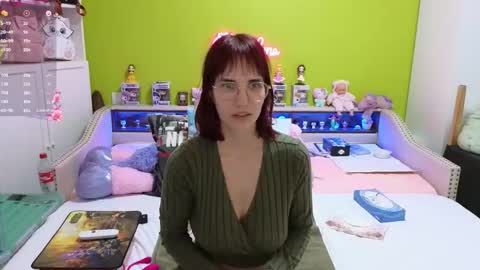 HeraLuna  online show from February 2026 09:37:02 PM