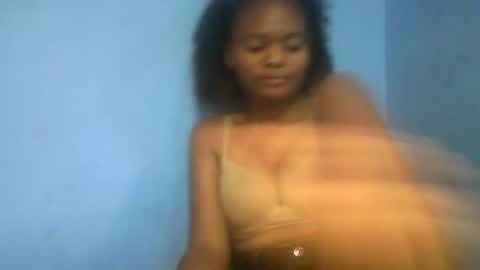 Snapshot of herisse01 chatting on March 2026 05:44:01 AM herisse01 online show from March 2026 05:44:01 AM