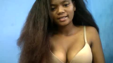 Snapshot of herisse01 chatting on April 2026 01:59:01 PM herisse01 online show from April 2026 01:59:01 PM