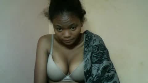 Snapshot of herisse01 chatting on May 2026 12:29:02 AM herisse01 online show from May 2026 12:29:02 AM