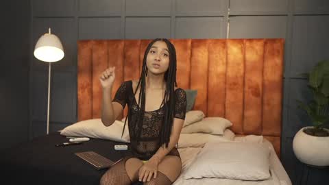 Hermione Scott online show from January 2025 04:30:02 PM