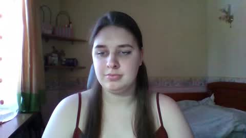 hess_luna_ online show from February 2026 10:08:02 AM