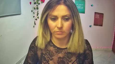 Hestesiaxx online show from February 2026 02:53:01 AM