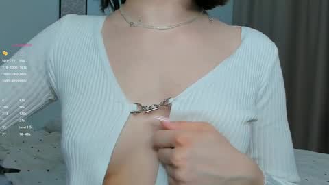 Laura online show from March 2026 06:44:01 PM