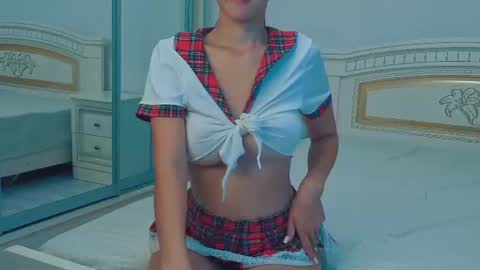 Snapshot of heyitsnaomi chatting on July 2026 01:37:01 AM Naomi online show from July 2026 01:37:01 AM