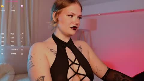 heynoirsam online show from April 2026 06:28:02 AM