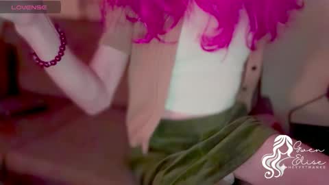 Gwen Elise online show from November 2025 04:34:01 AM