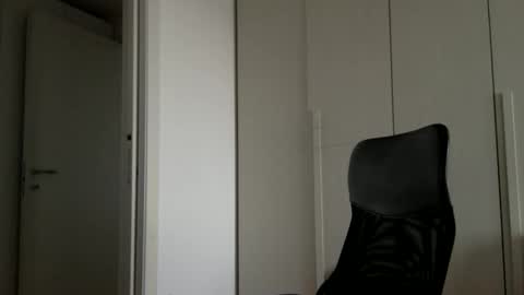 Snapshot of hhombre chatting on January 2026 12:09:02 PM hhombre online show from January 2026 12:09:02 PM