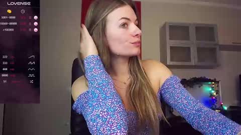 Lina online show from February 2025 06:08:02 AM