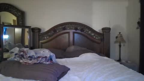 hidden_gold_milf online show from April 2026 02:37:02 AM