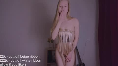 Chloe online show from January 2025 12:25:01 AM