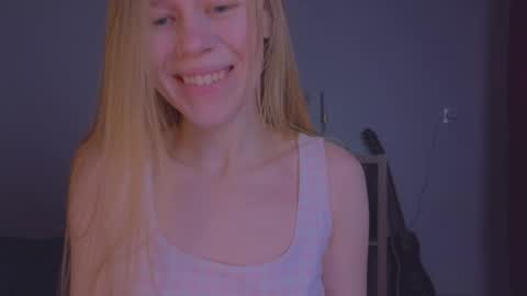 Chloe online show from February 2025 04:47:01 AM