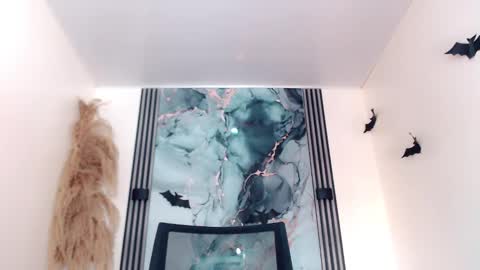 Snapshot of hilary_avilan chatting on November 2025 07:13:02 PM Hilary Avilan online show from November 2025 07:13:02 PM