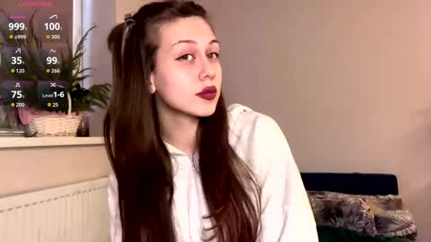 Hi Im Elizabeth online show from March 2026 01:48:02 PM