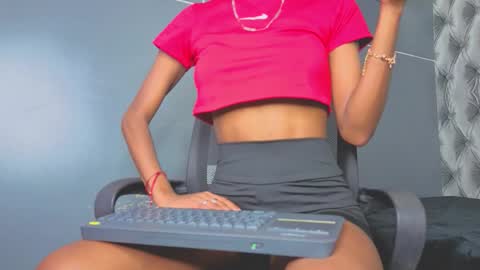  Hillary  online show from February 2026 09:53:01 PM