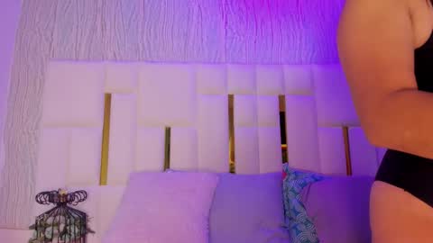 Hillary online show from February 2026 11:43:02 AM